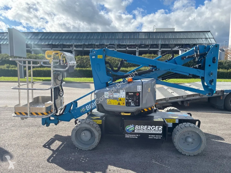 منصة تلسكوبية Genie Z33/18