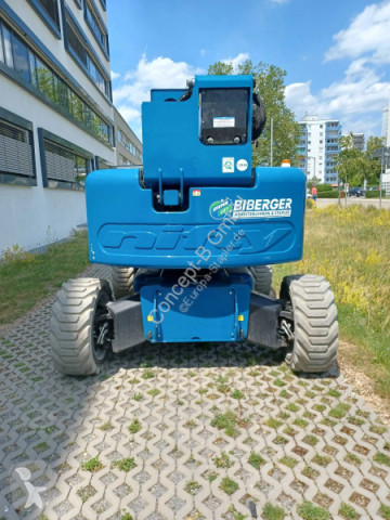 Nacelle automotrice articulée télescopique Niftylift