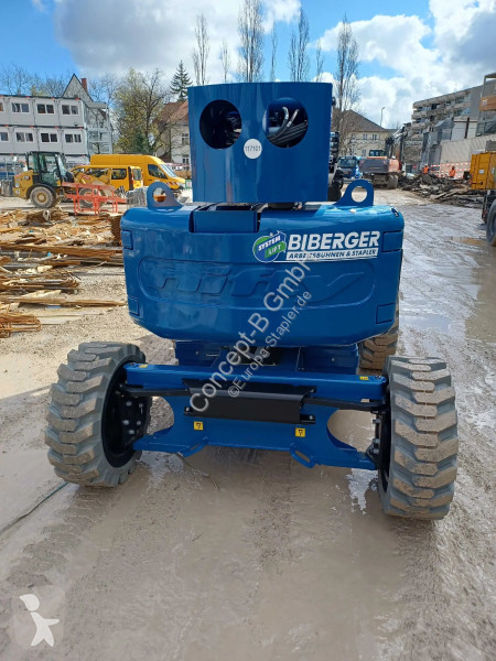 منصة تلسكوبية Niftylift HR17NE