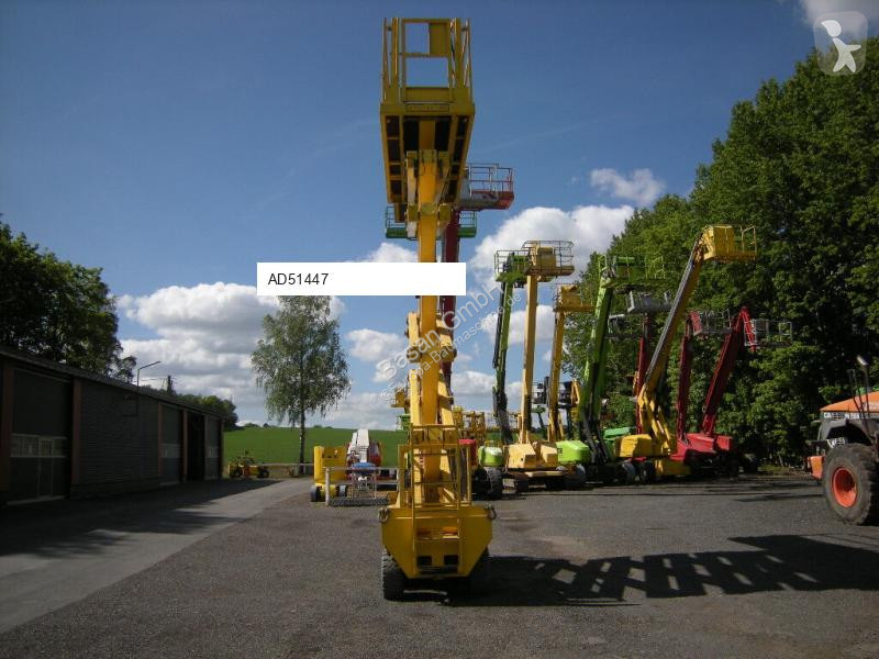 منصة تلسكوبية Hollandlift HL 190E12