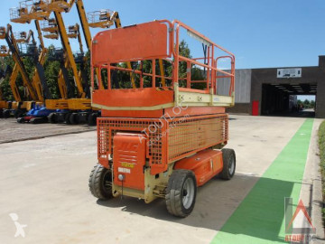 Plataforma automotriz de tijeras JLG
