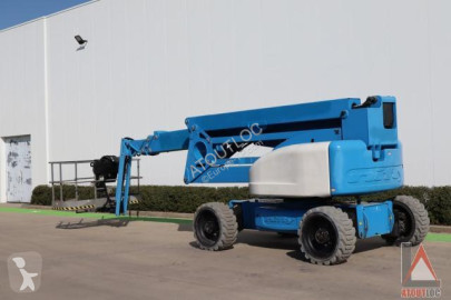 Plataforma automotriz articulada Niftylift