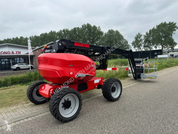 منصة تلسكوبية ذاتية الحركة Manitou جديد