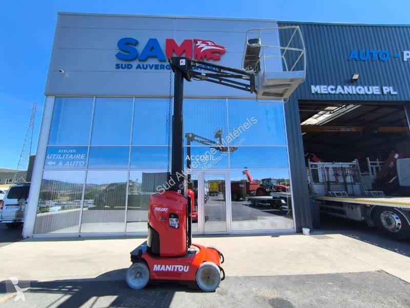 منصة تلسكوبية Manitou