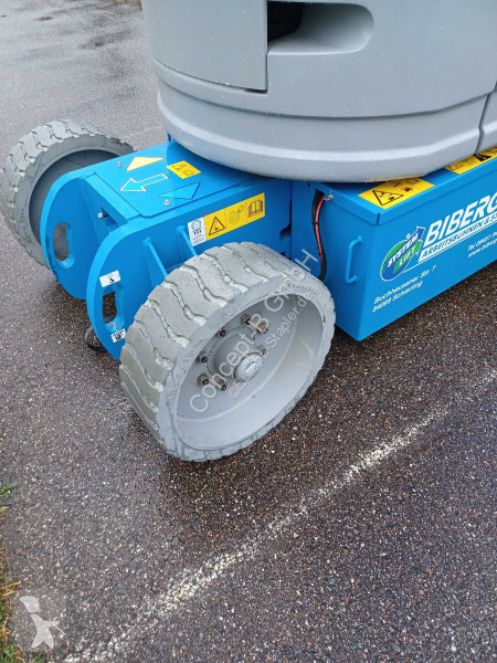 منصة تلسكوبية Genie Z30/20N RJ