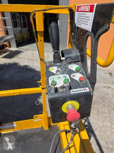 Plataforma elevadora Haulotte Compact 14
