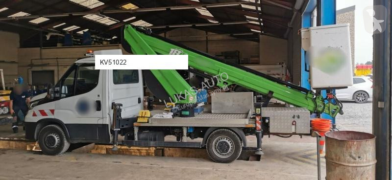 Samochód dostawczy Iveco S0-008