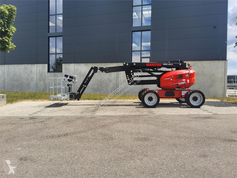 Автовышка Manitou