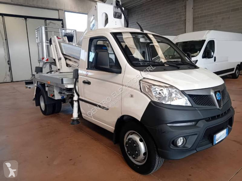 منصة تلسكوبية Multitel MXE 170