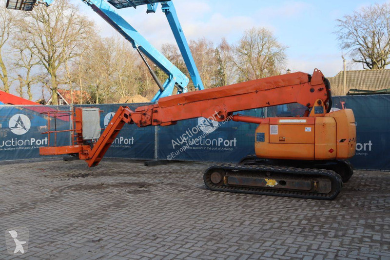 Nacela Hitachi HX140B