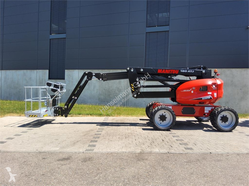 Автовышка Manitou