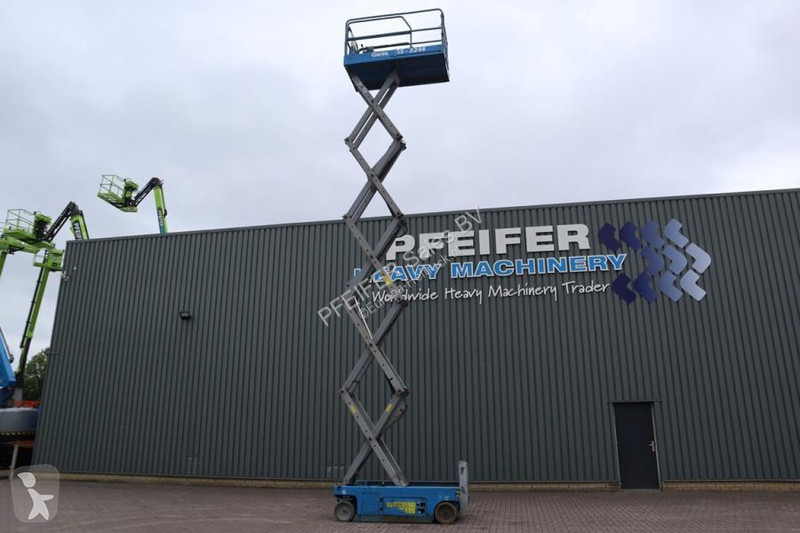 منصة تلسكوبية Genie Electric, Working Height...