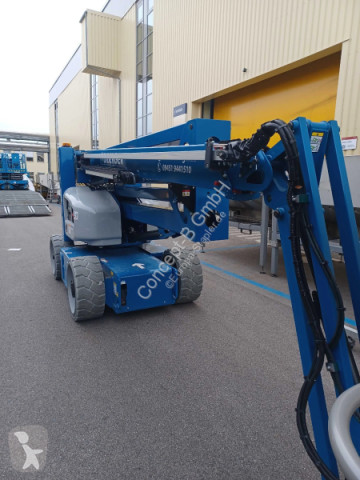 Nacelle automotrice articulée télescopique Niftylift