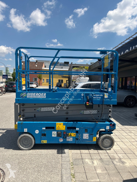 منصة تلسكوبية Genie GS 2646 E-Drive