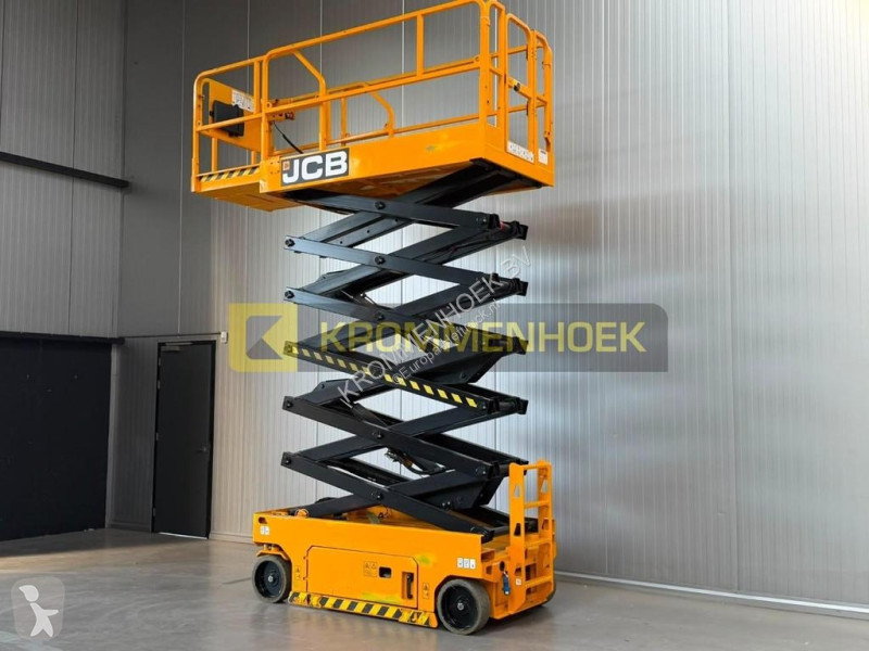 Plataforma elevadora JCB S 4046 E