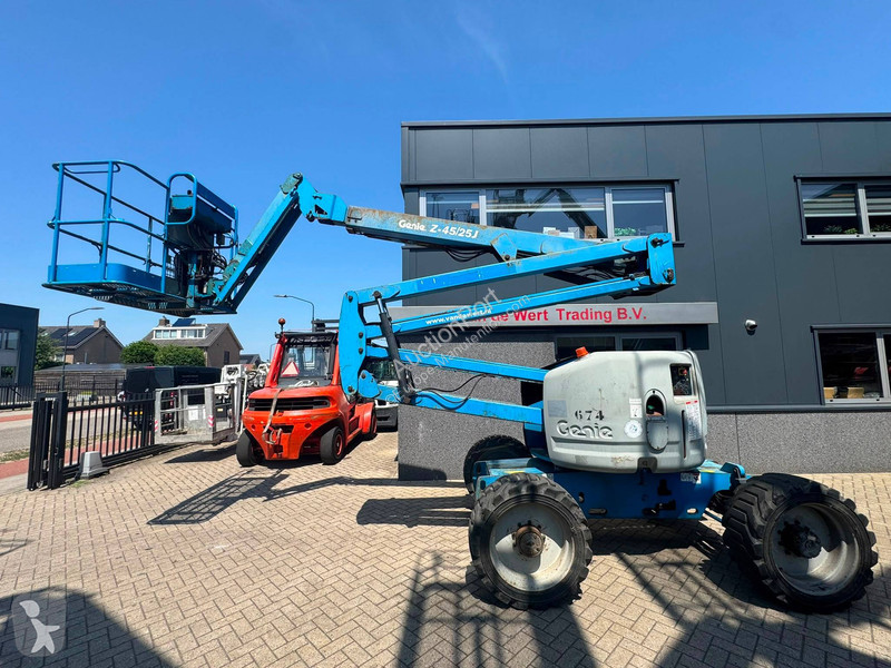 Gondola Genie Z45-25