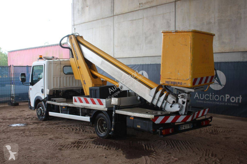Gondola Renault 120 DXI