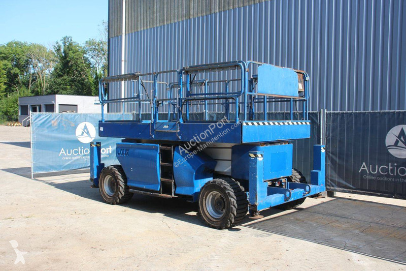 Plataforma elevadora JLG