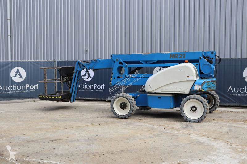 Plataforma elevadora Niftylift HR21DE 2WD
