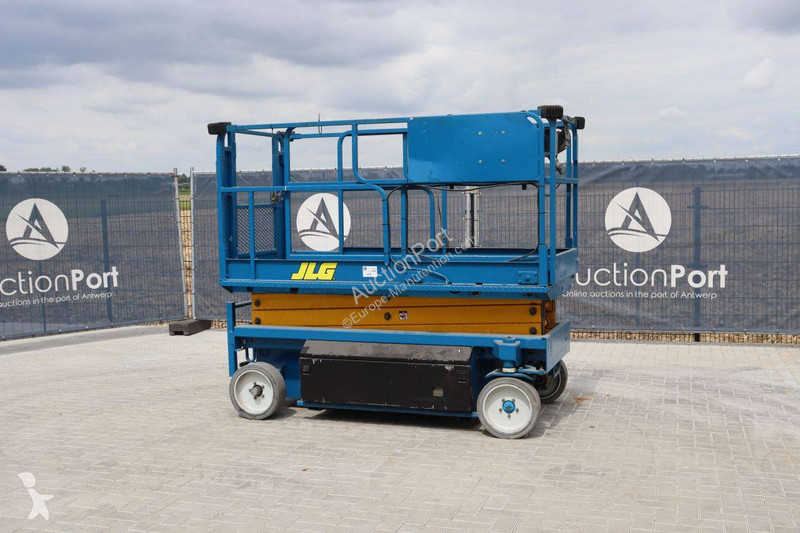 Plataforma elevadora JLG 2046-E