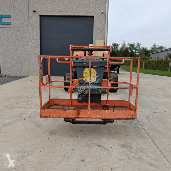 Автовишка JLG