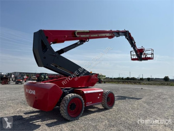 Plataforma automotriz articulada Magni