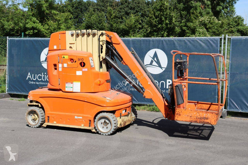 Автовишка JLG