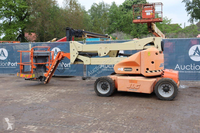 Plataforma elevadora JLG