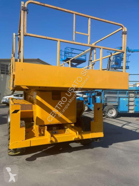 Автовишка JLG