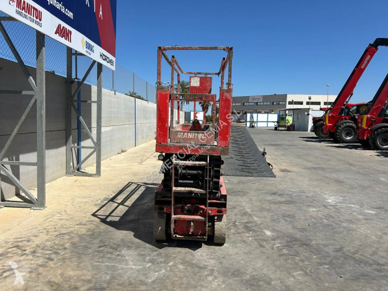 Автовышка Manitou