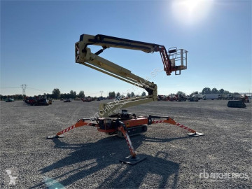 Zelfaandrijvende hoogwerker scharnierend JLG