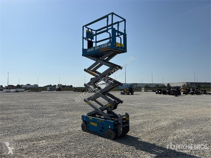Автовышка Genie Electric Scissor Lift