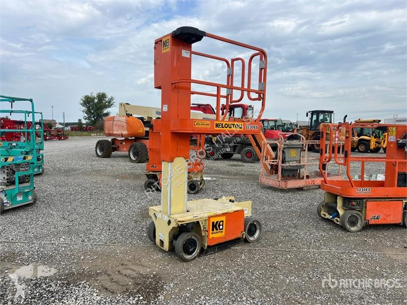 Nacelle JLG 1230 Vertical Mast Lift