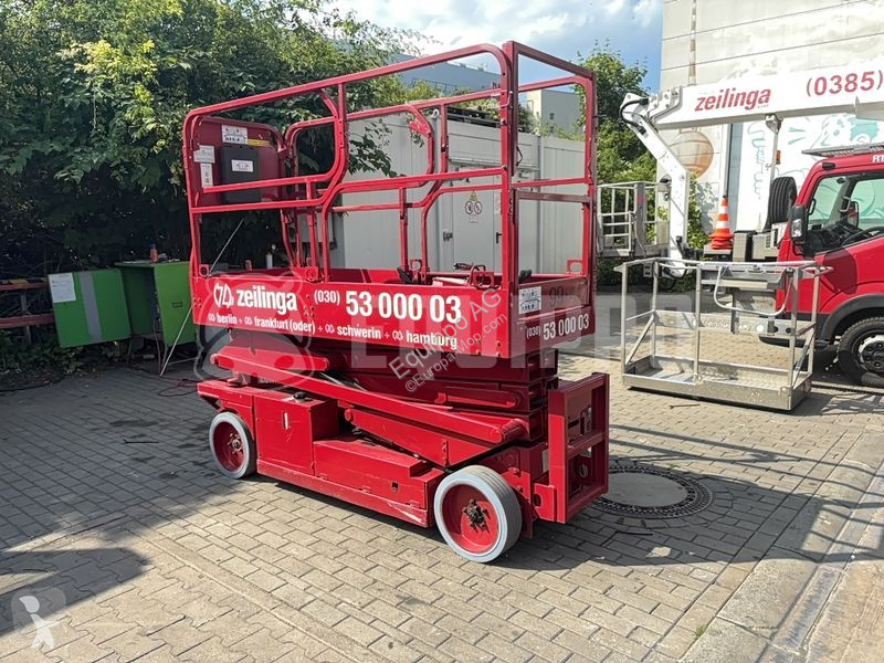 Plataforma elevadora MEC 2633ES