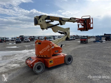 JLG E400AJPN Electric Articulating Boom Lift