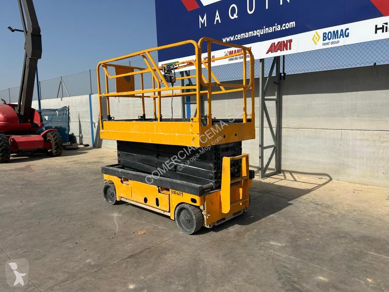 Автовышка Haulotte  COMPACT 12