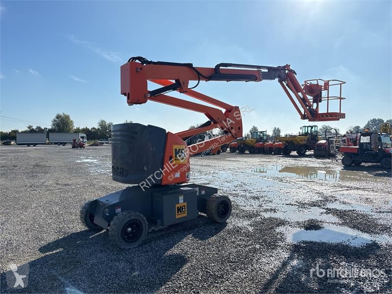 升降机 Haulotte Electric Articulating Boom Lift