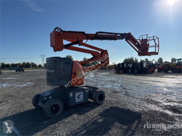 Nacelle automotrice articulée Haulotte