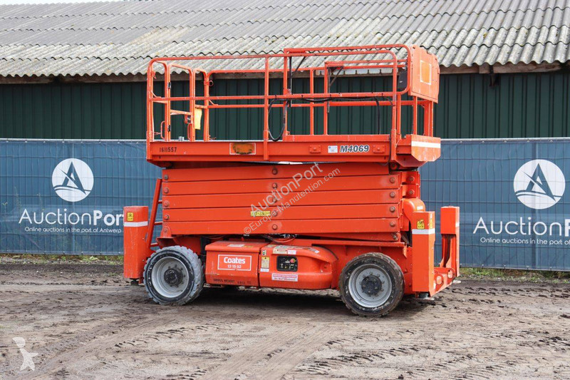 升降机 JLG M4069