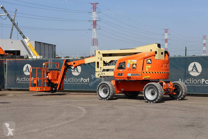 升降机 JLG EC