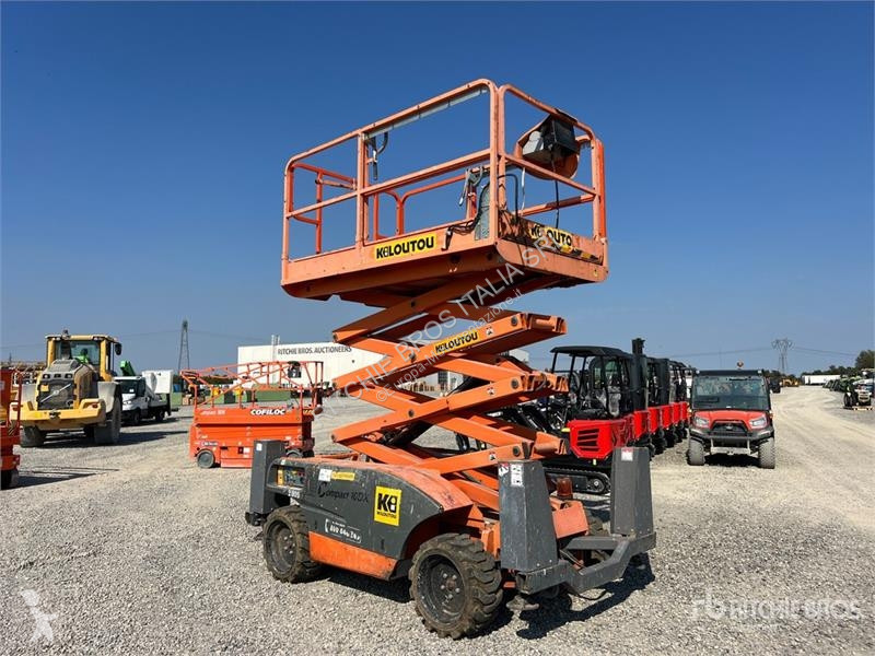Lift Haulotte 10DX Diesel Scissor Lift