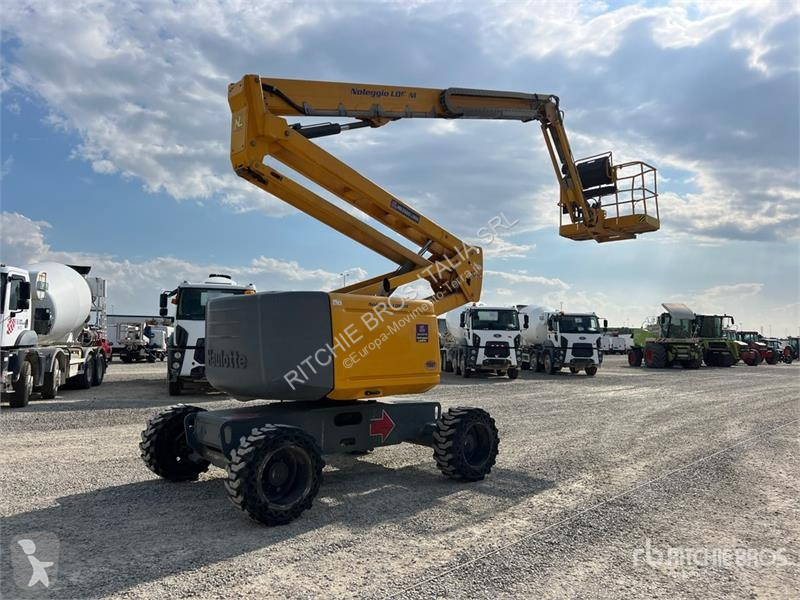 Plataforma elevadora Haulotte HA20RTJ Diesel...
