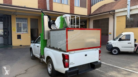 Camión con cesta elevadora articulada Comet nuevo