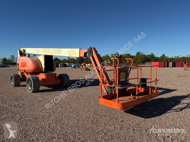 Plataforma elevadora JLG
