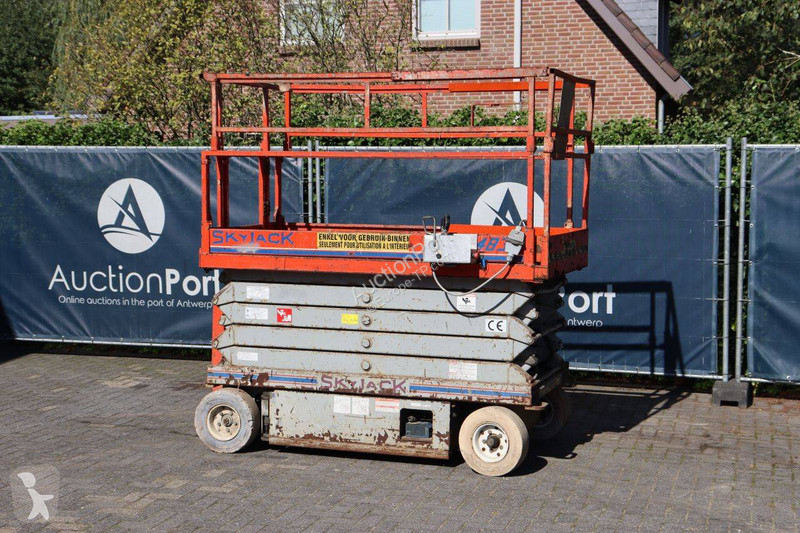 Lift Skyjack SJ4832