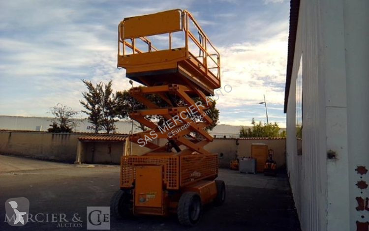 Plataforma elevadora JLG autre