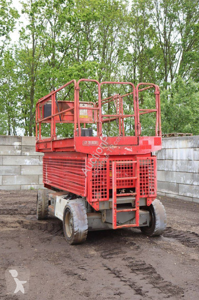 Plataforma elevadora JLG