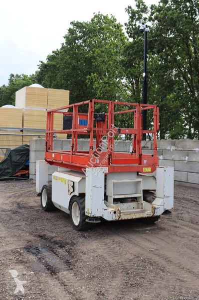 Plataforma elevadora Genie GS-2668