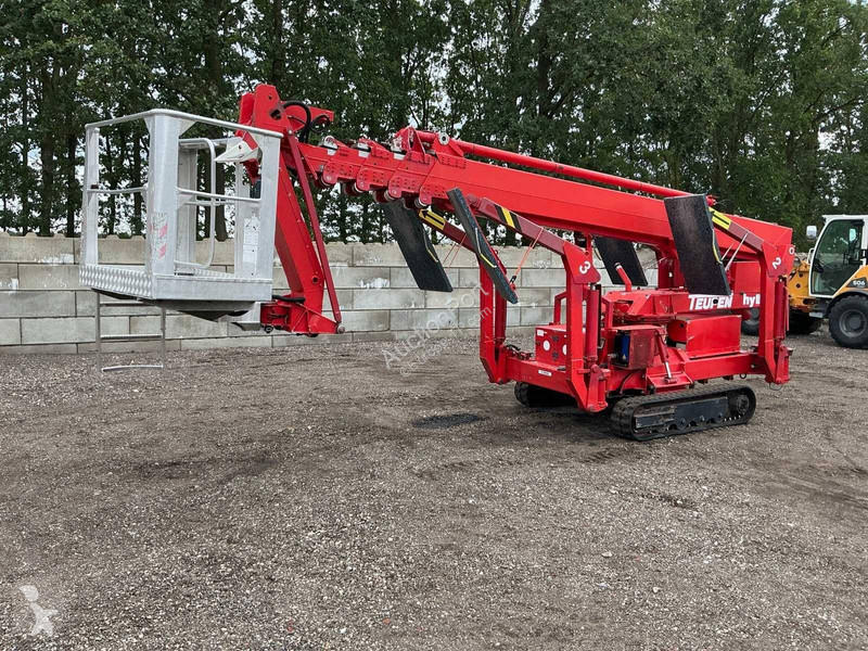 Plataforma elevadora Teupen LEO 26 H