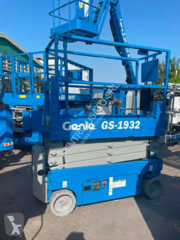 Genie GS-1932
